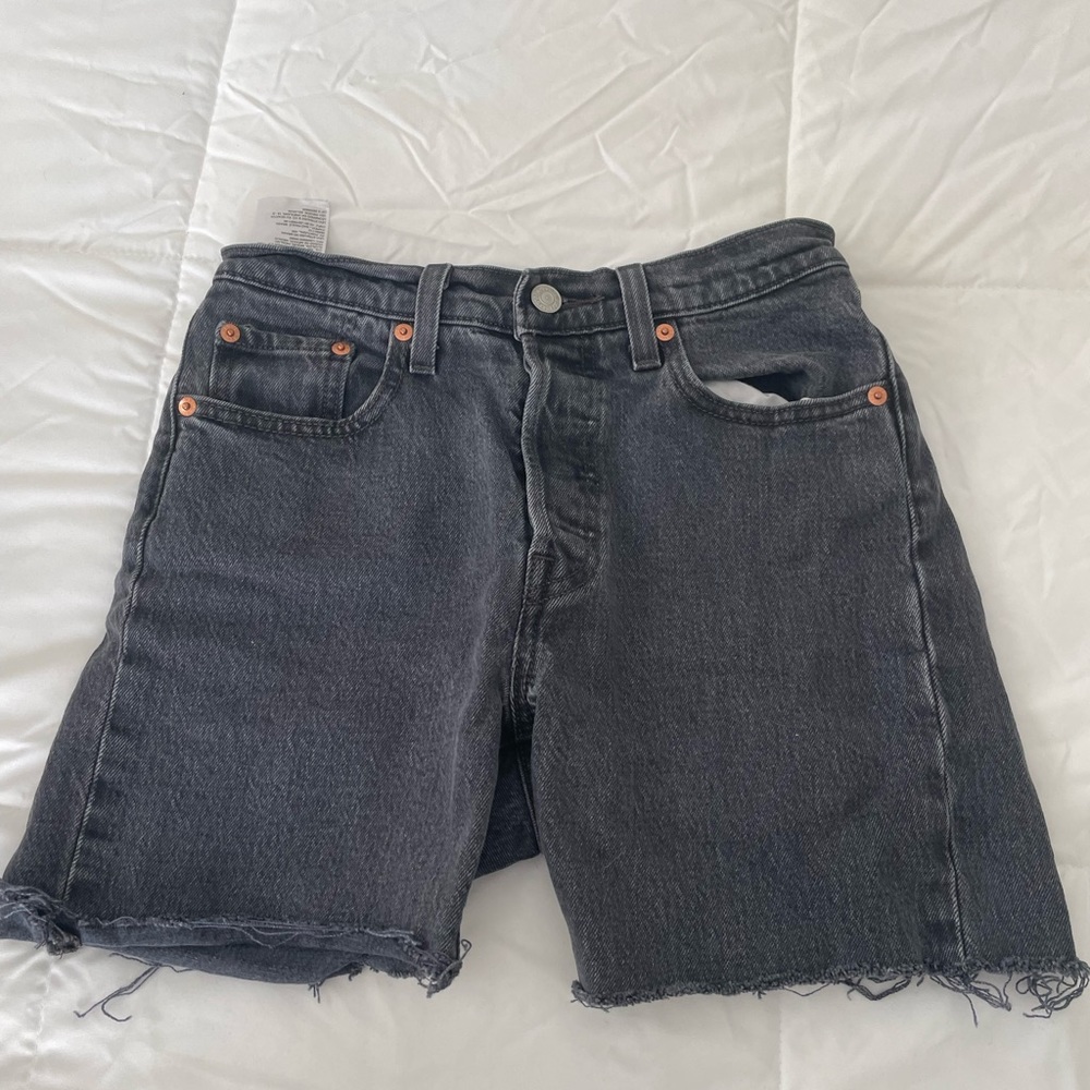 Levi's 501 long short style